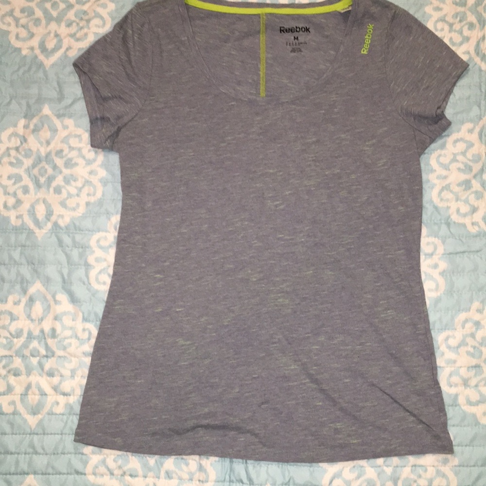 Reebok workout tee NWOT